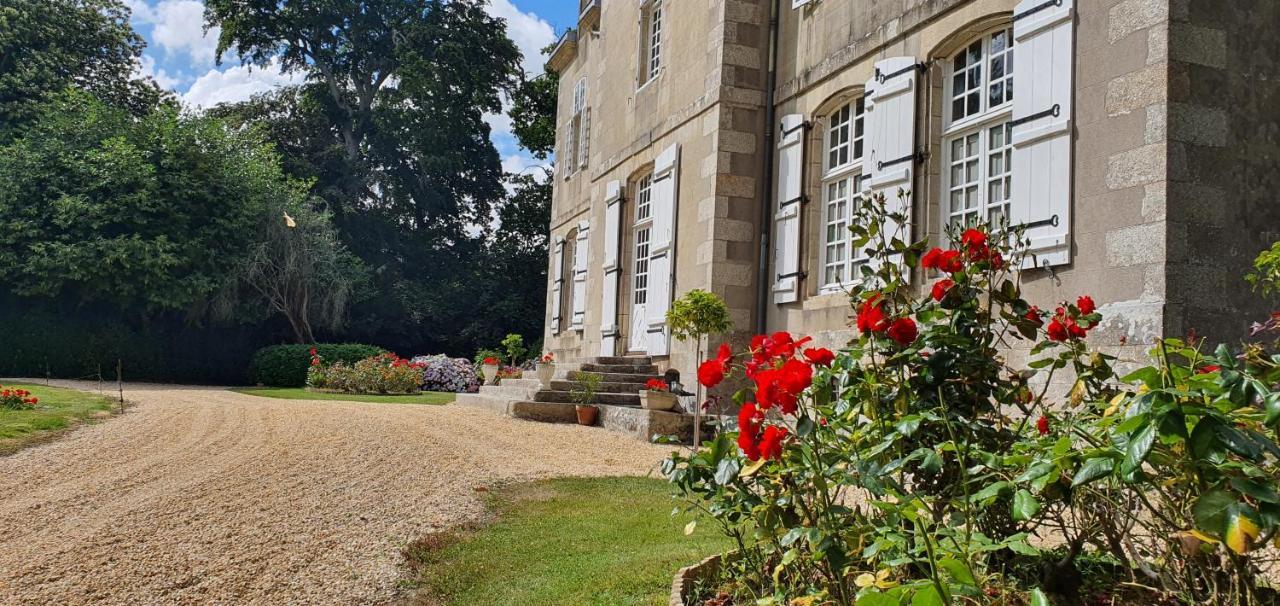 Chateau Du Bois-Riou Quevert Exterior photo